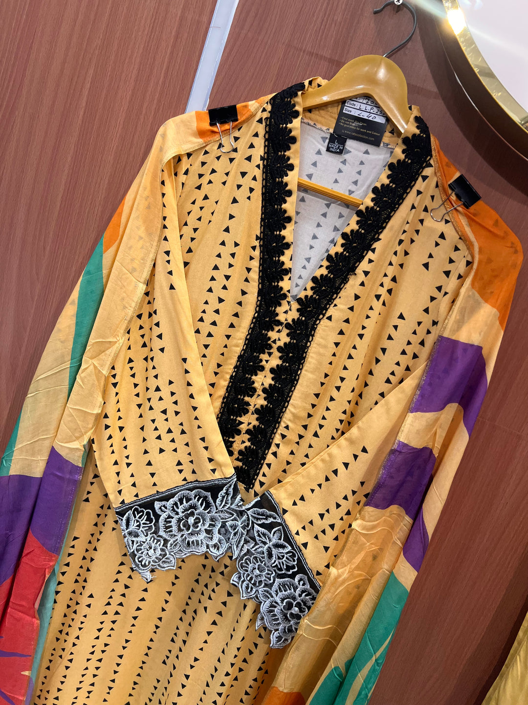 Pure Lawn suits  2529