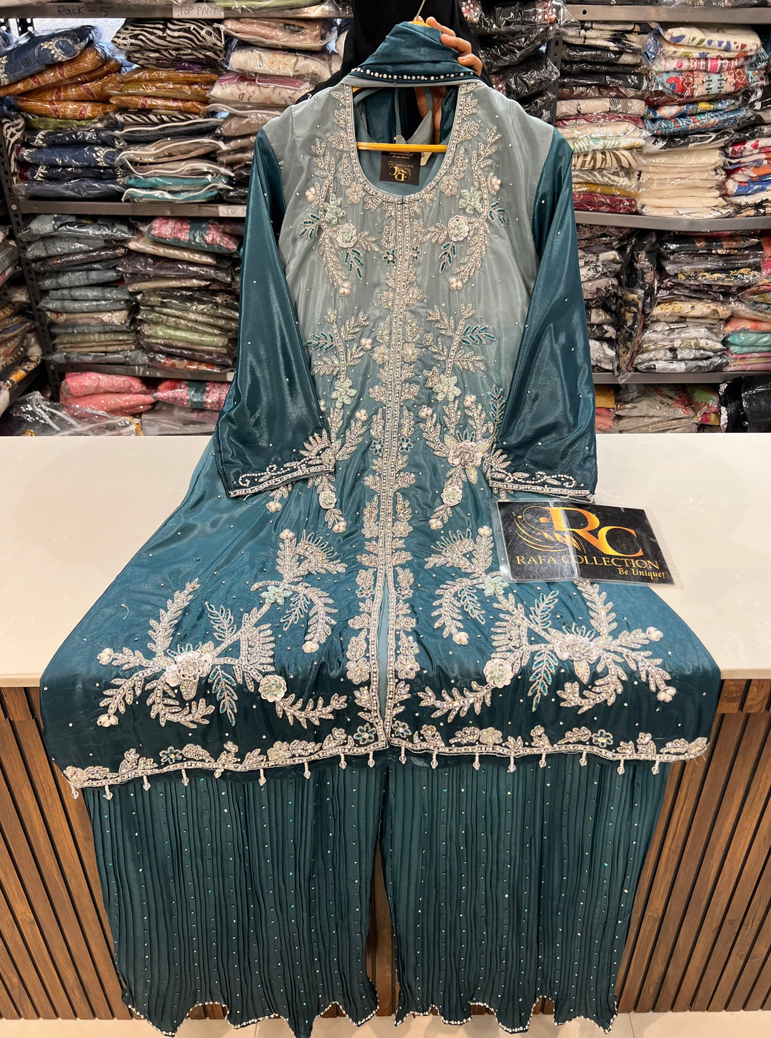 Handwork suits 2817