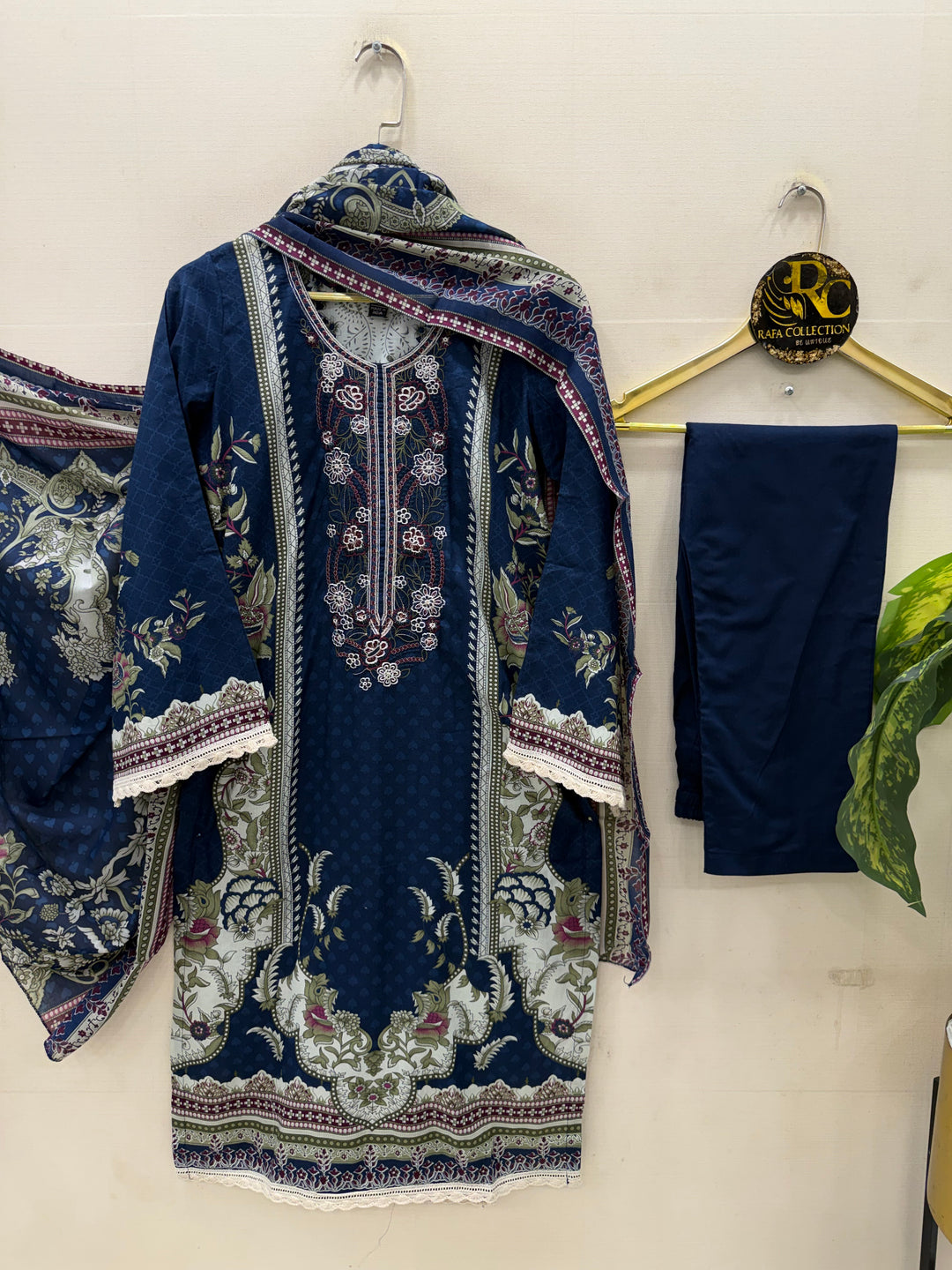 The hermitage cotton suits