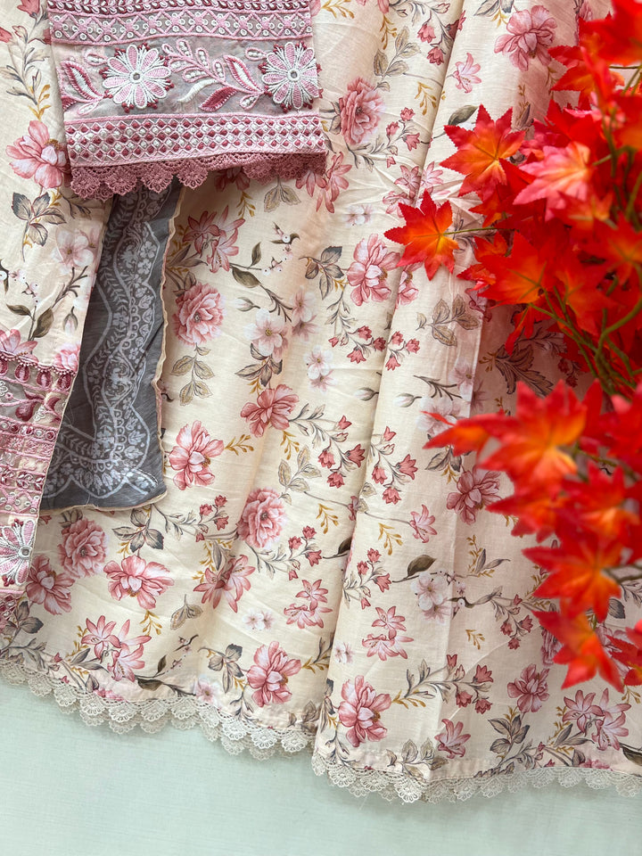 Pakistani embroidery Suits