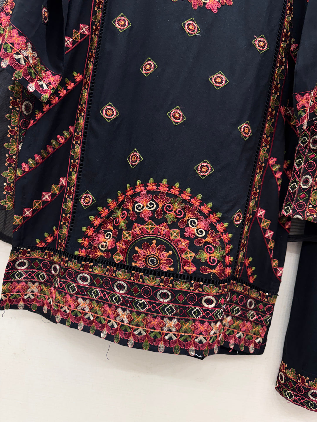 Pakistani Embroidered suits