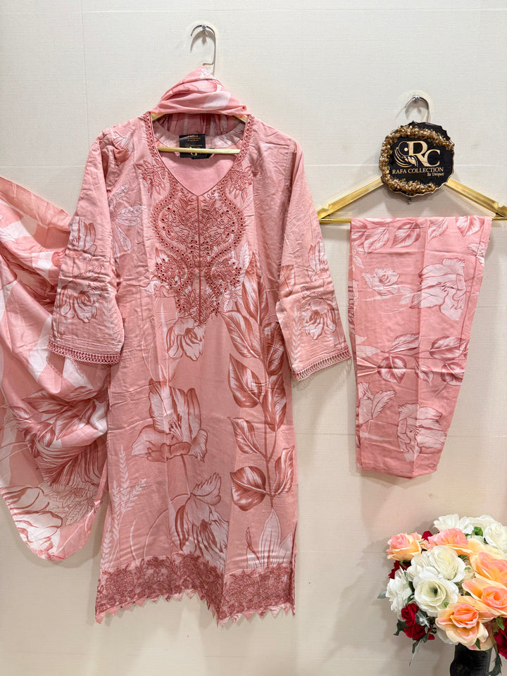 Pakistani Formals suits 3129