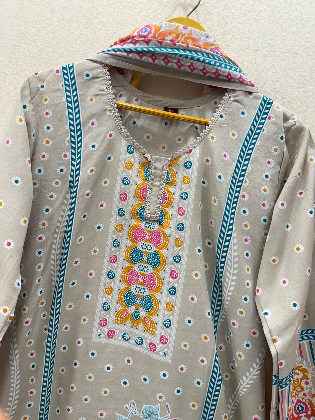 Semi cotton printed suits