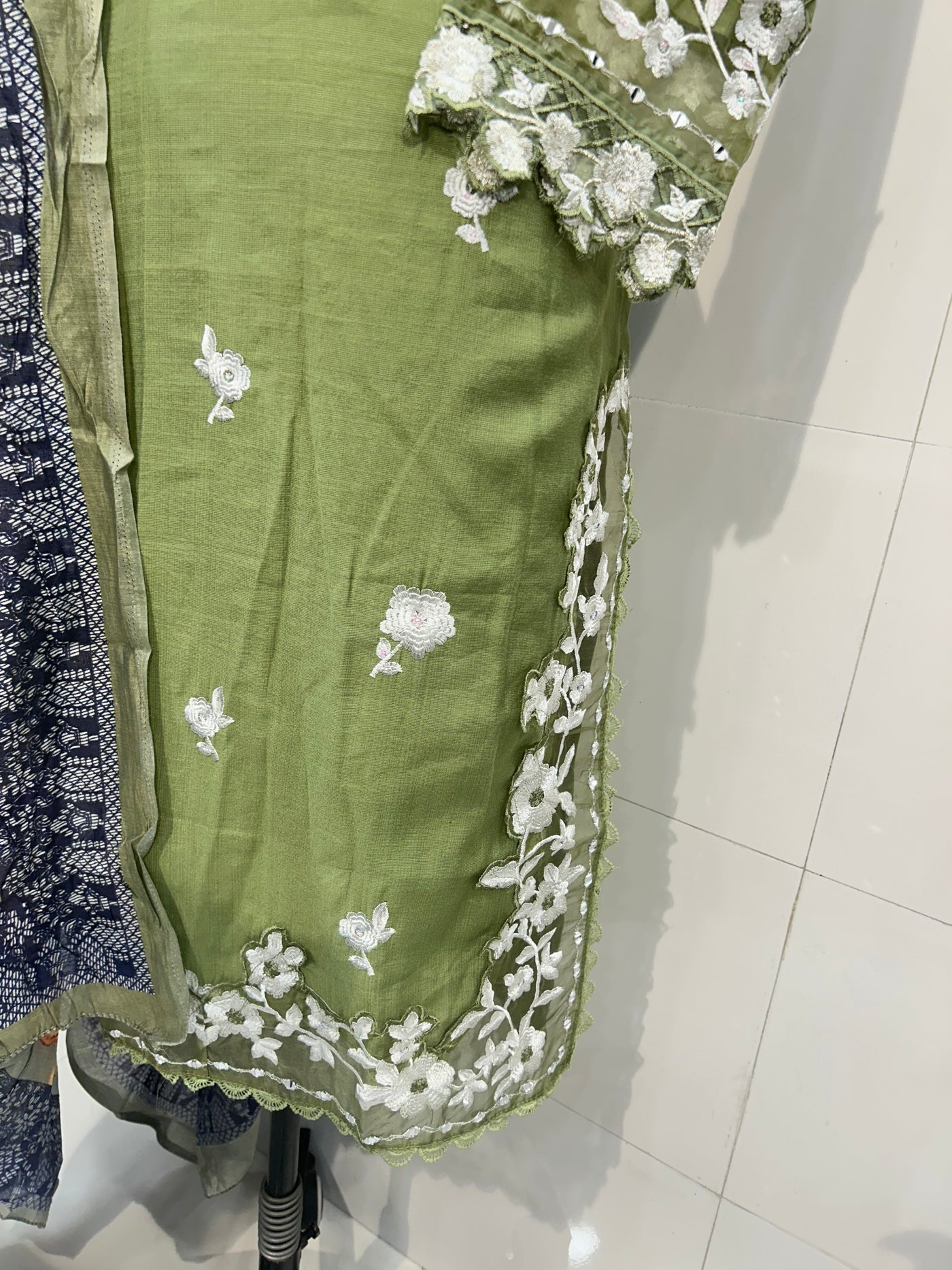 Embroidered Formals Suit 6005