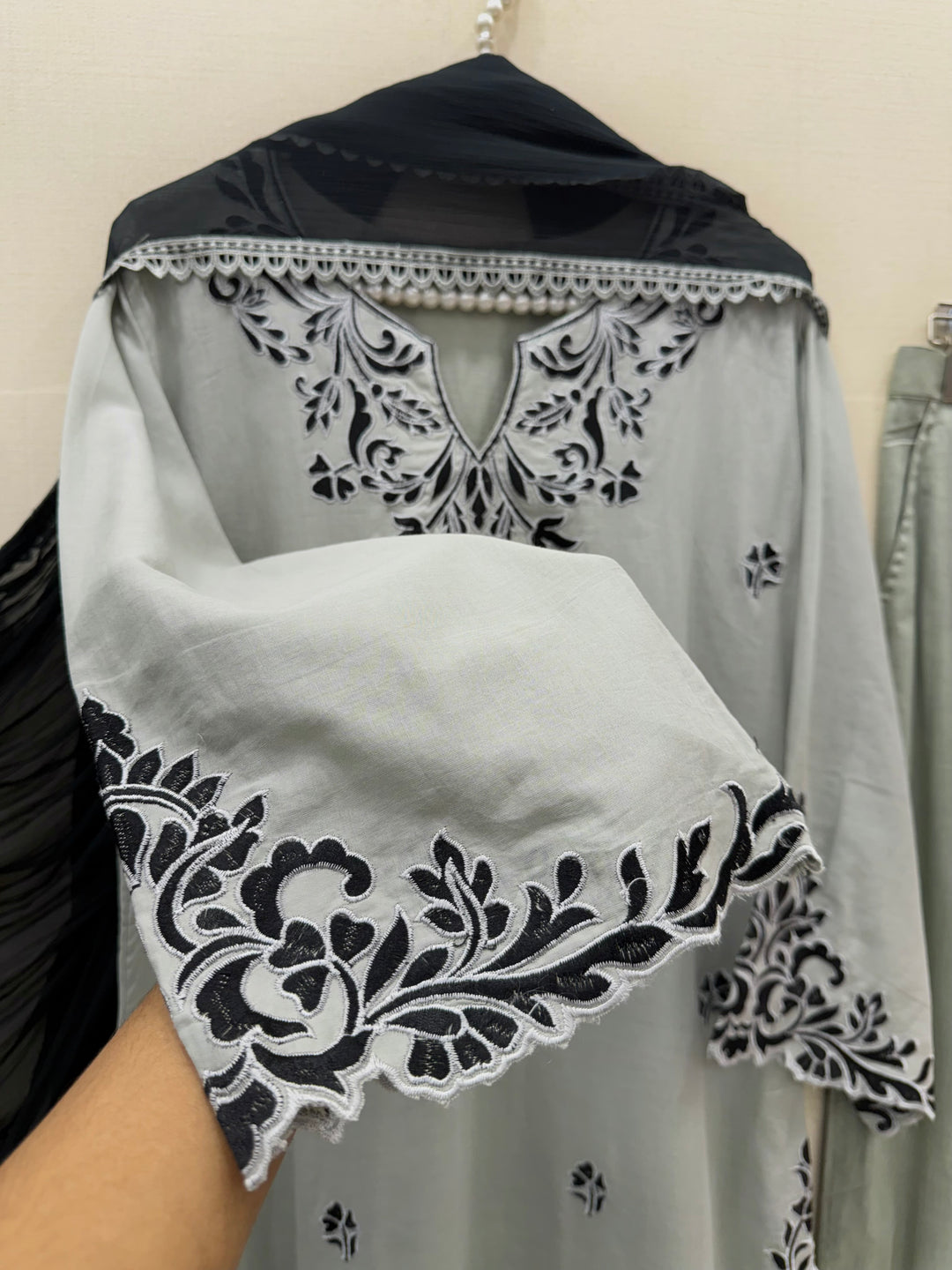 Pakistani Formals Suits