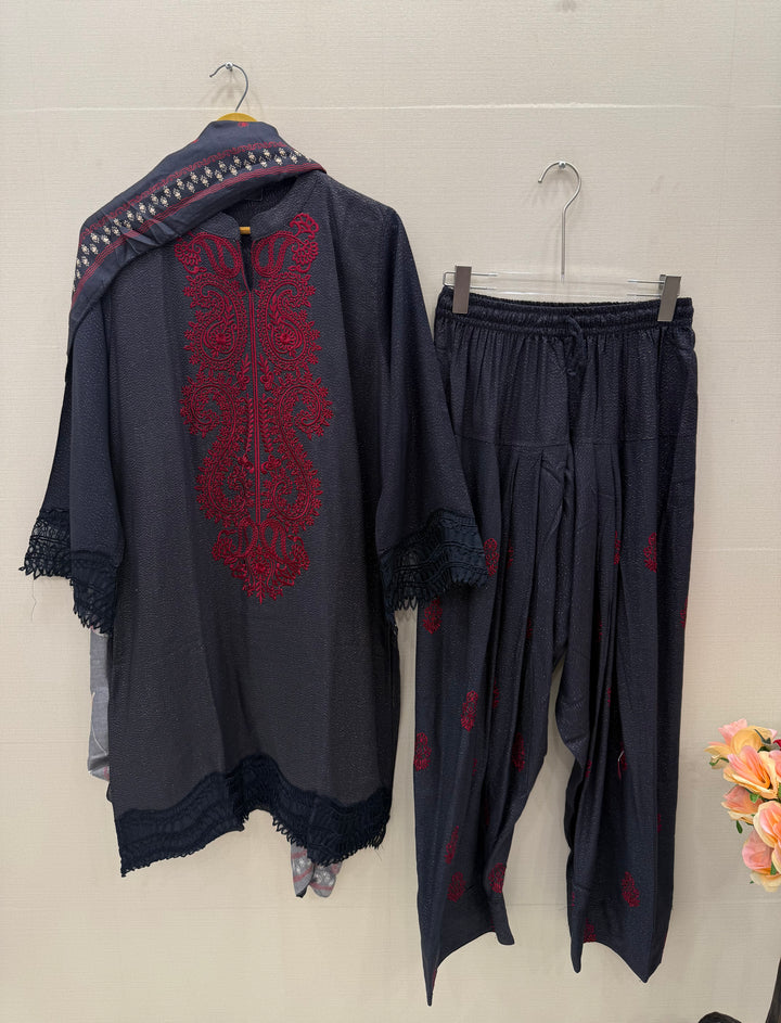 Pashmina Farshi sets