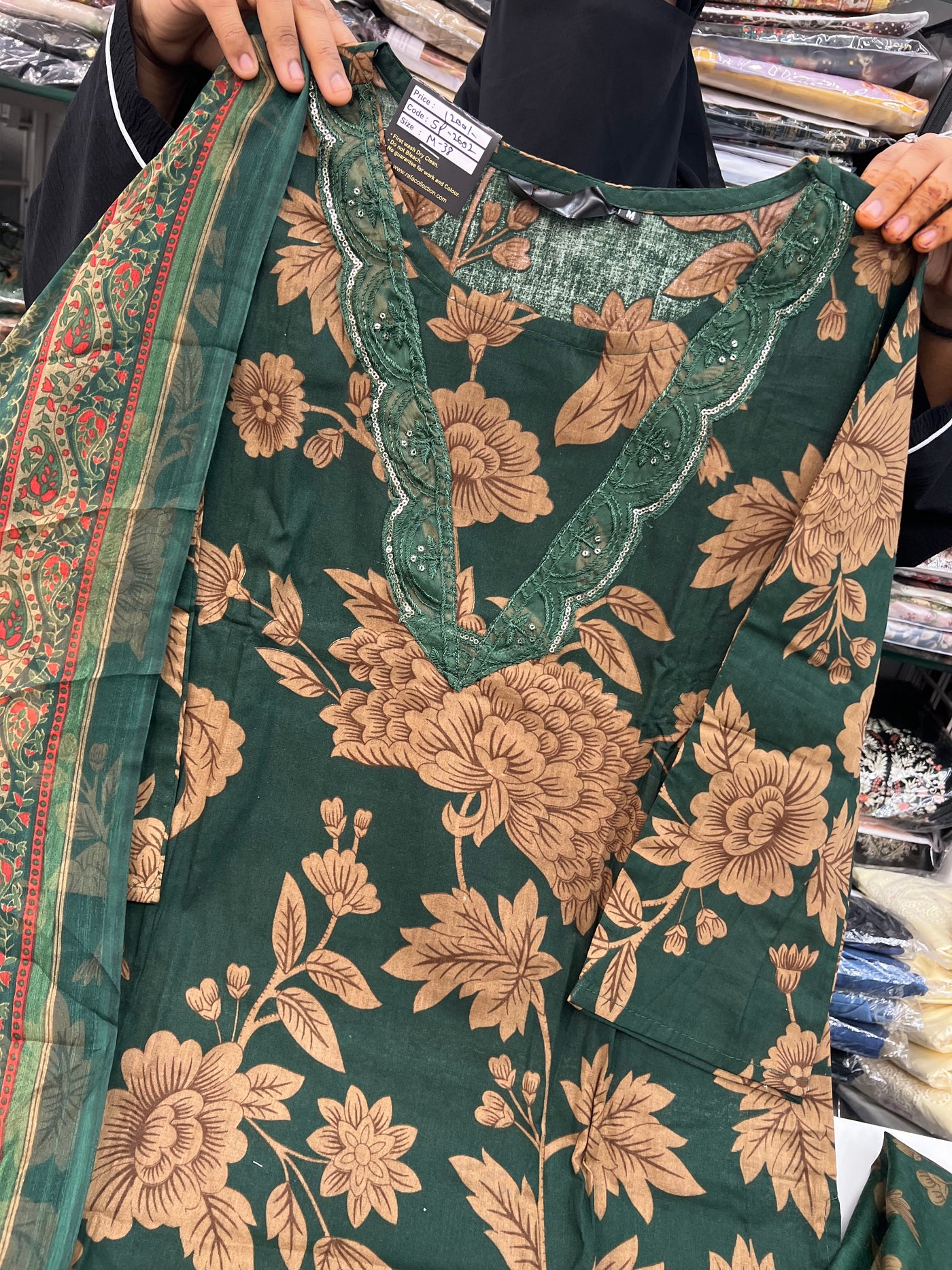 Pakistani patch work suits 2602