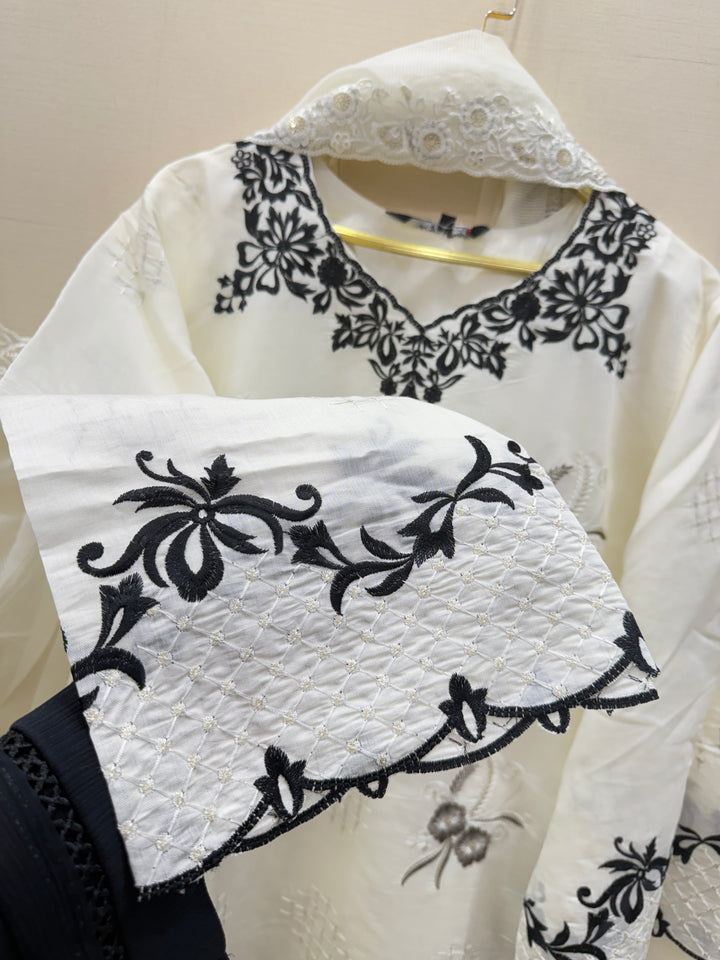 Pakistani embroidered suits