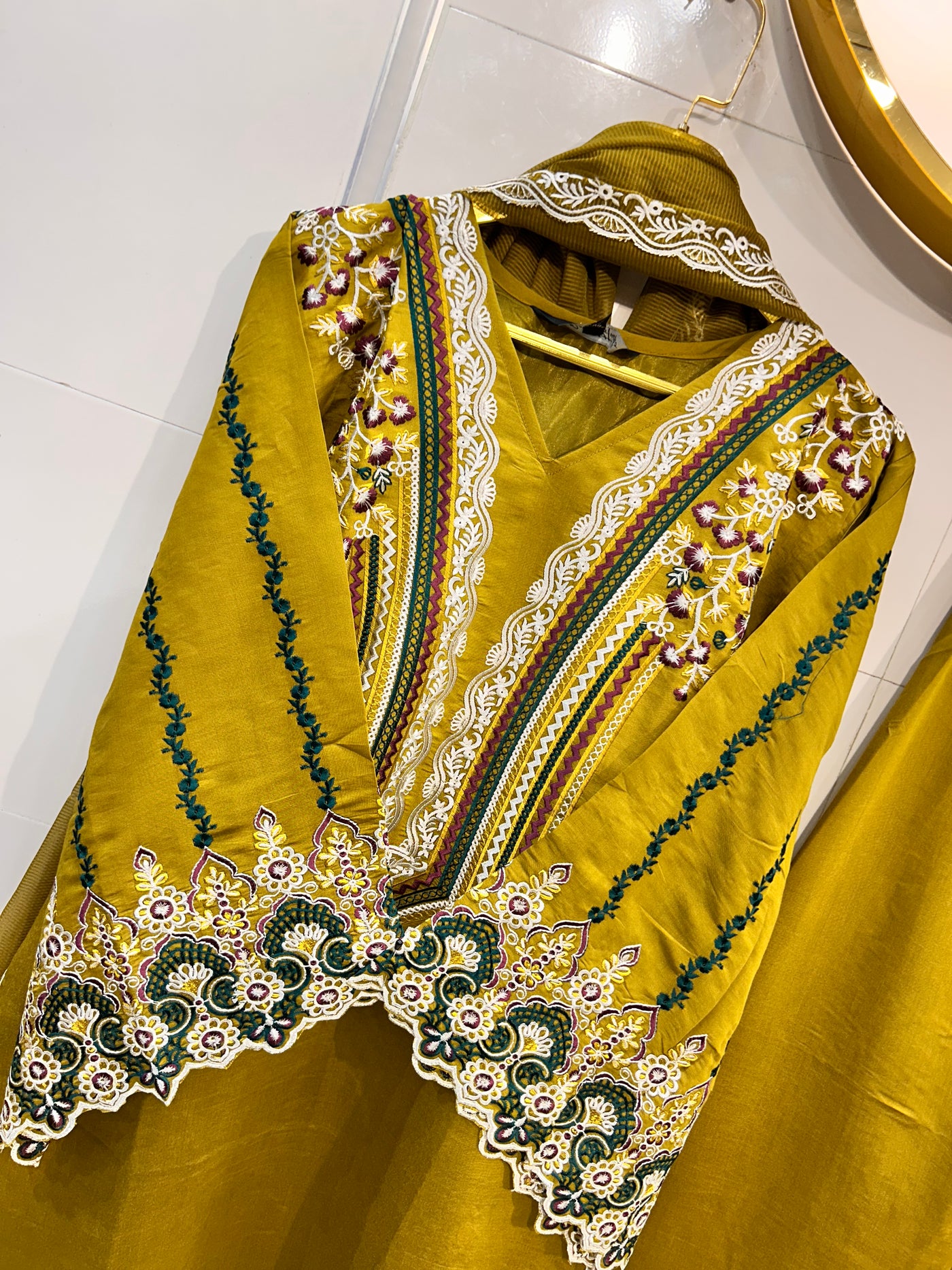 Pakistani Formals 2196