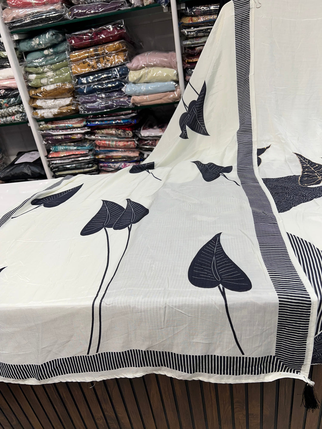 Muslin unstitch suits 2385