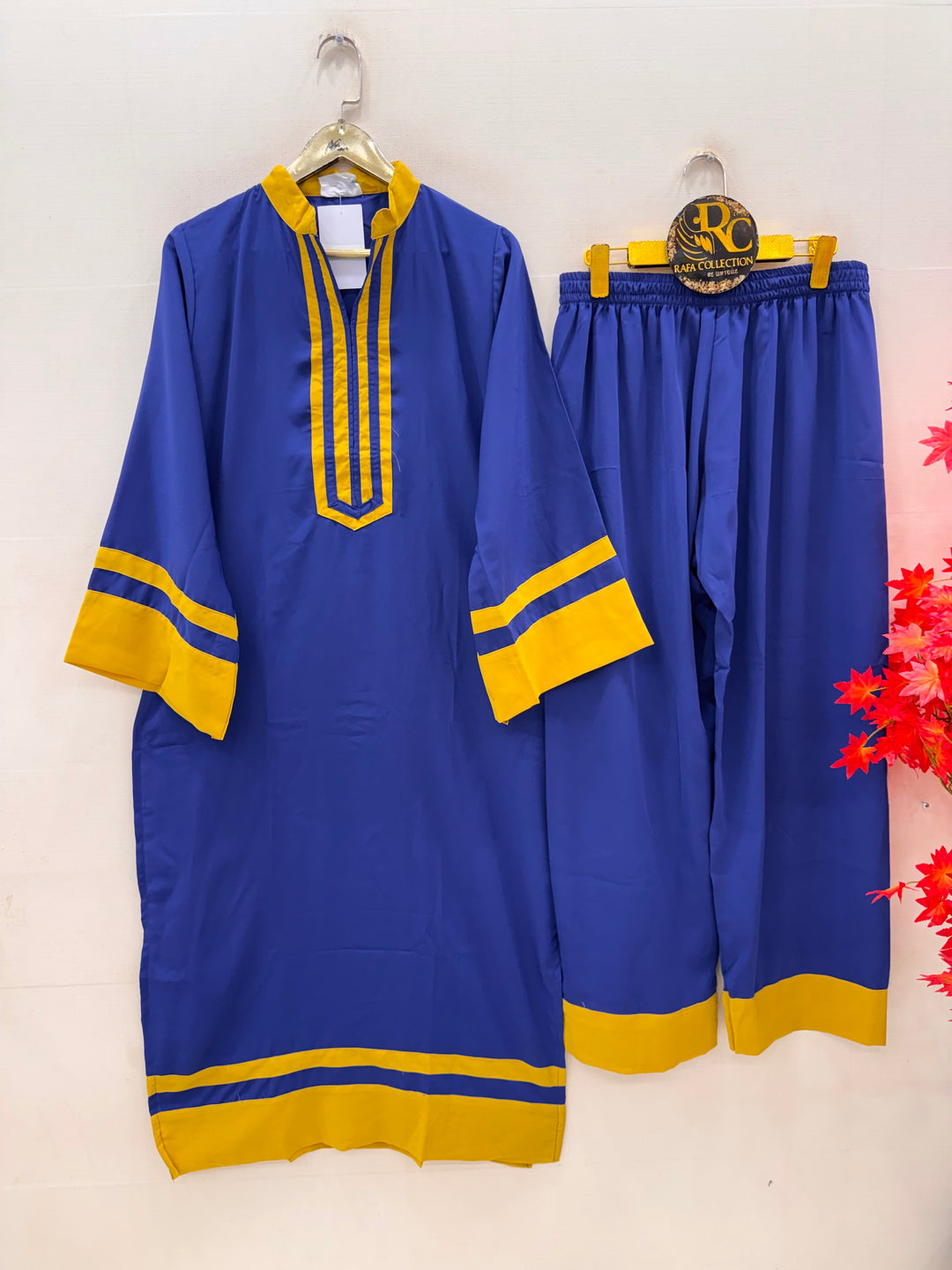 Viral Pakistani suits