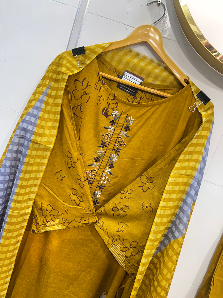 Cotton embroided suits 2612
