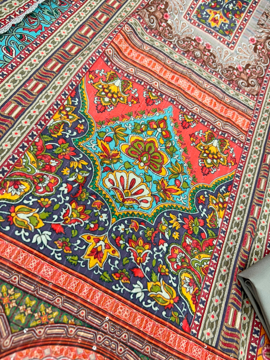 MULTI COLOUR UNSTICH SUIT