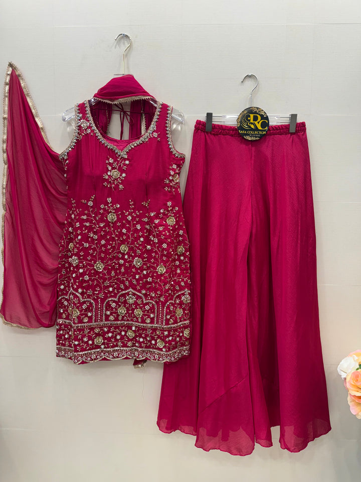 Handwork suits 19311