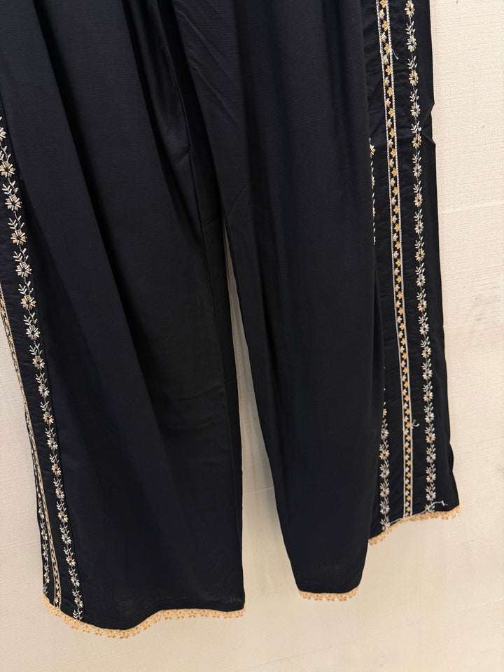 Pakistani Embroidered Suits