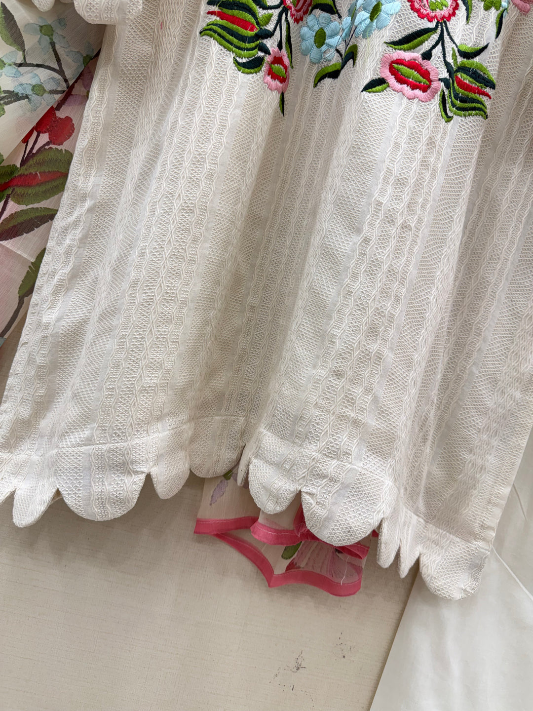 Pakistani co-ord sets