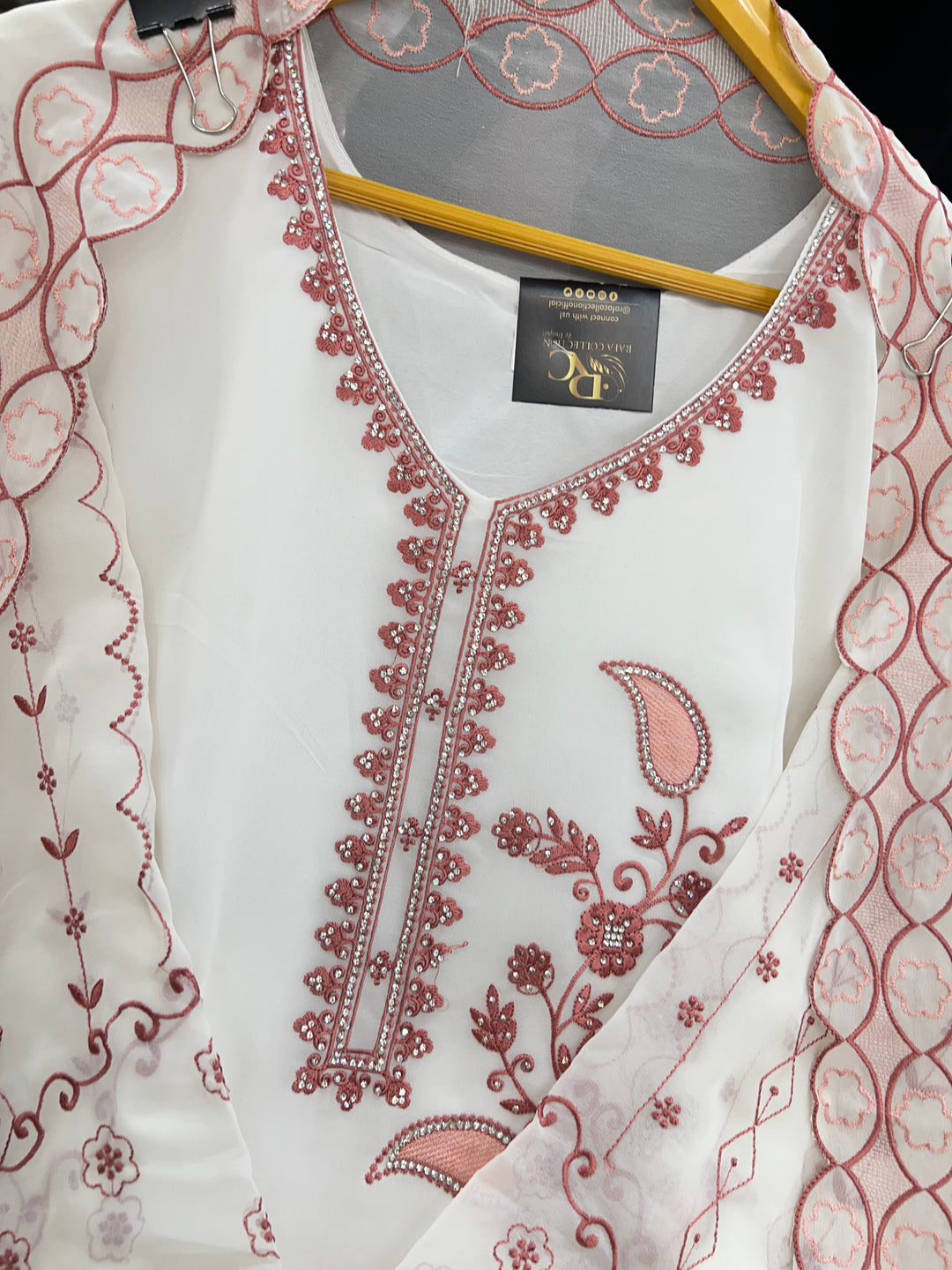 Stone embroidered suits 2781