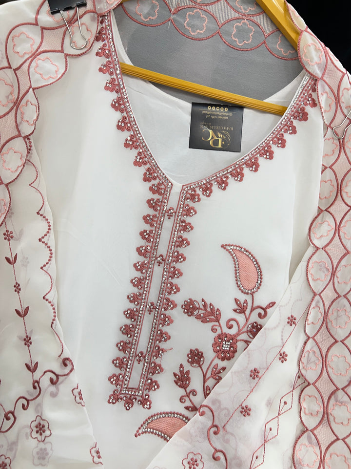 Stone embroidered suits 2781