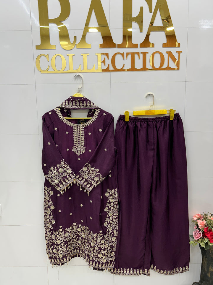 Party wear suits 3152