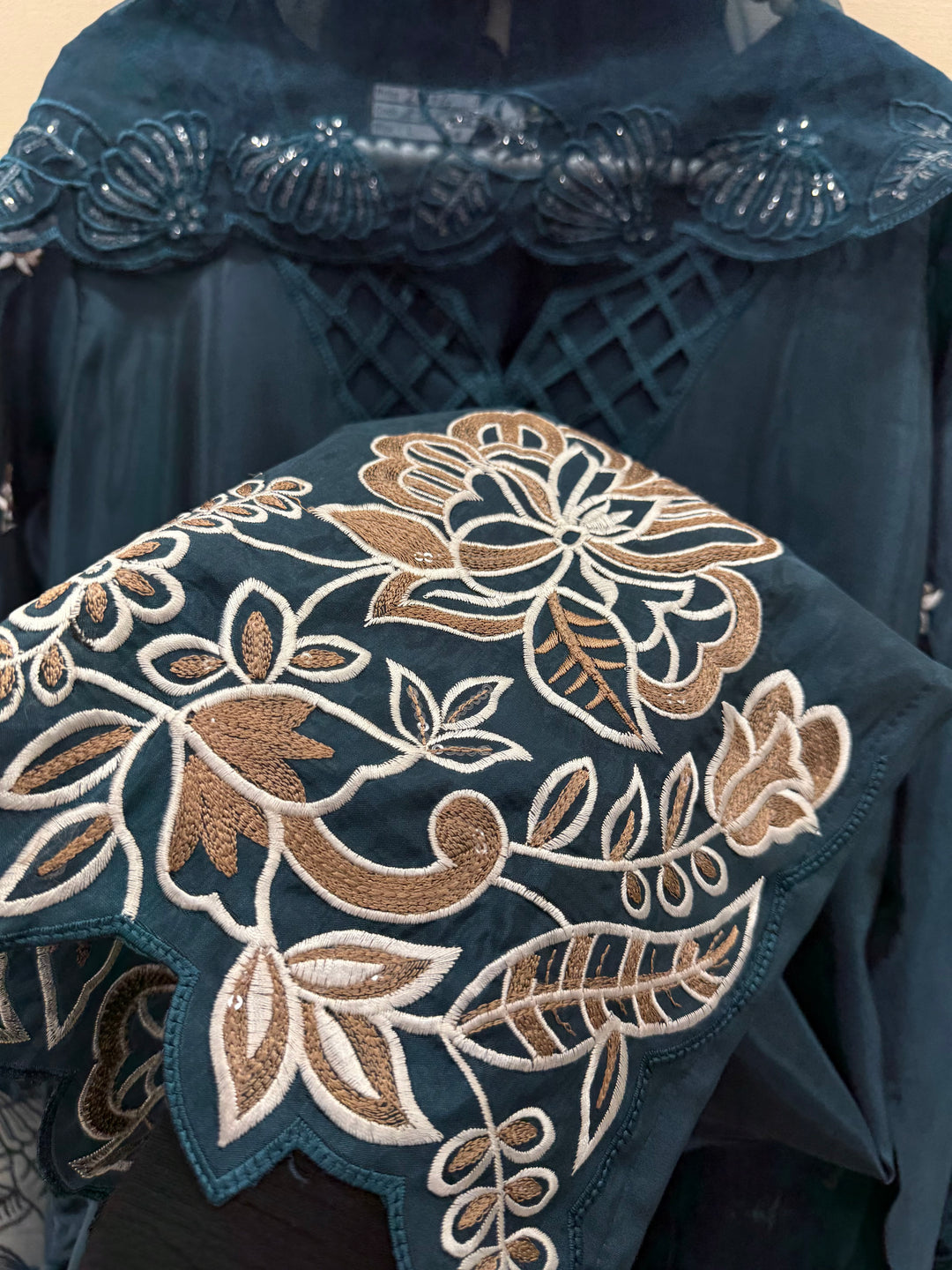 Pakistani embroided suits suits