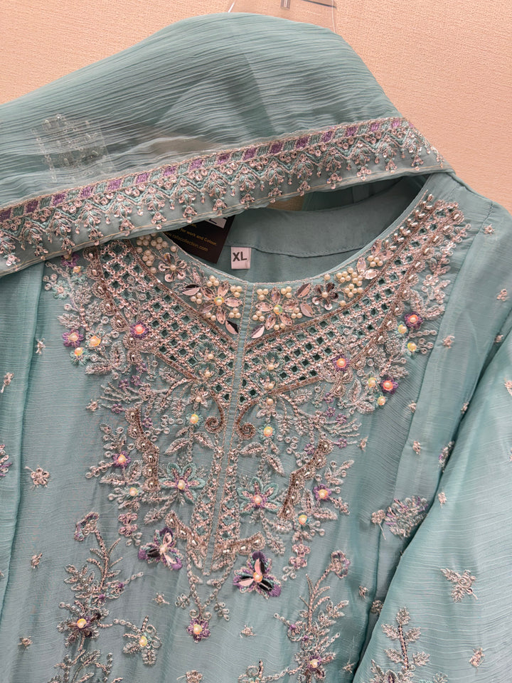 Pakistani Garara suits 3012