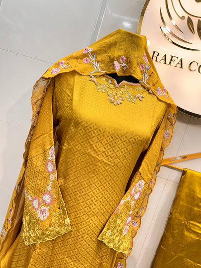 Karachi Suit 1510