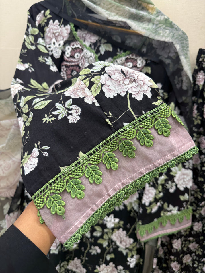 Pakistani patchwork suits
