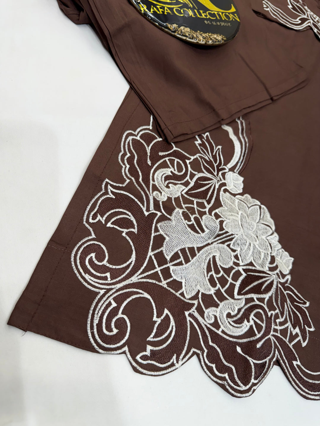 Pakistani embroidered suit 3028