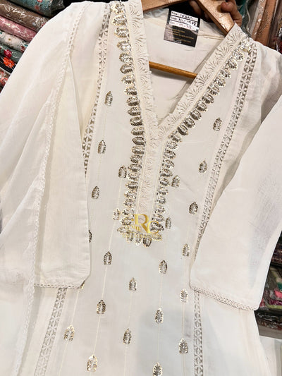 Handwork Formals 1548