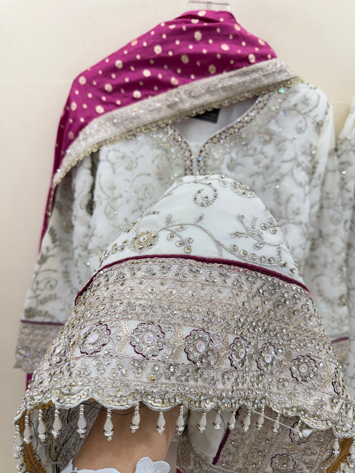 Pakistani Garara suit