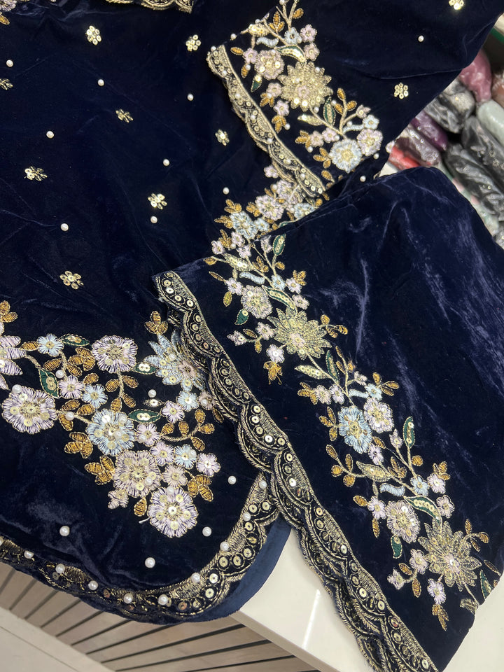 Royal Velvet Grace Suit Set 3157