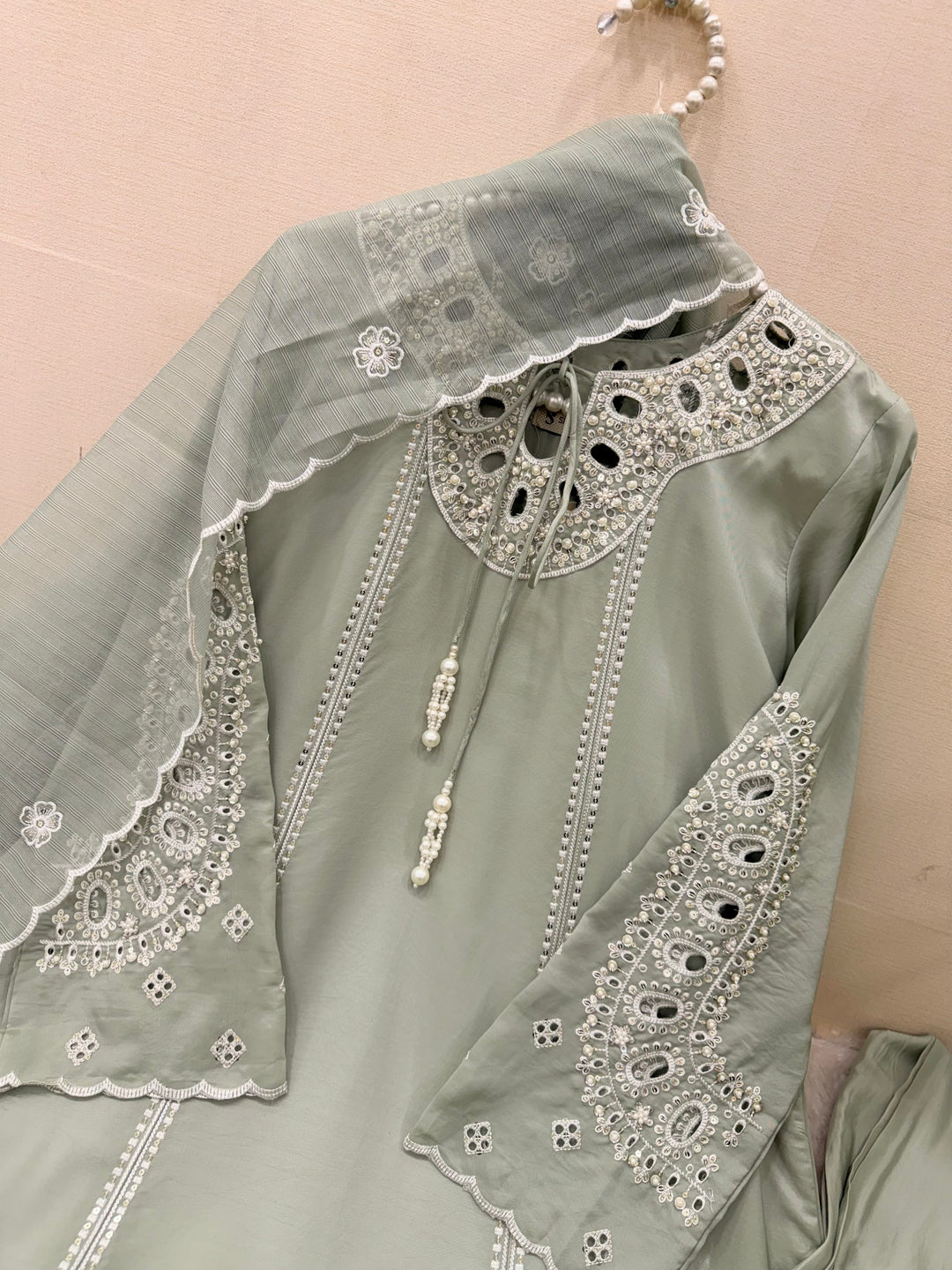 Premium cutwork long suits
