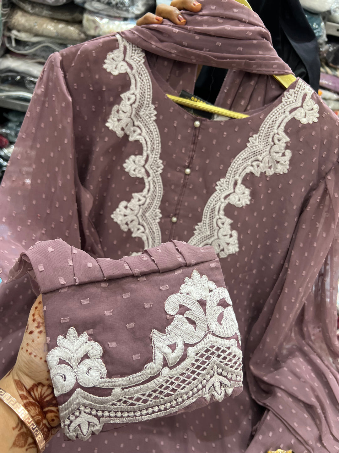 Pakistani formals suits 3164