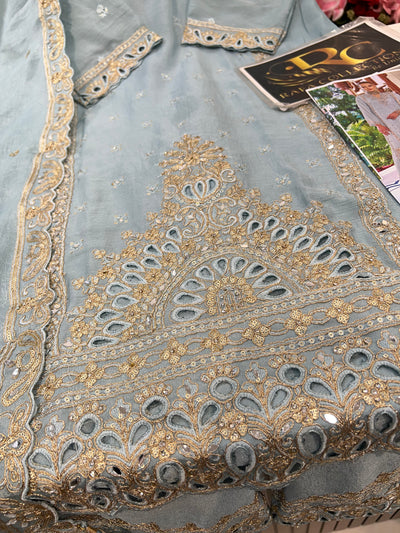 Saira special Suits 23420