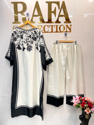 Viral Pakistani co-ord sets 2748