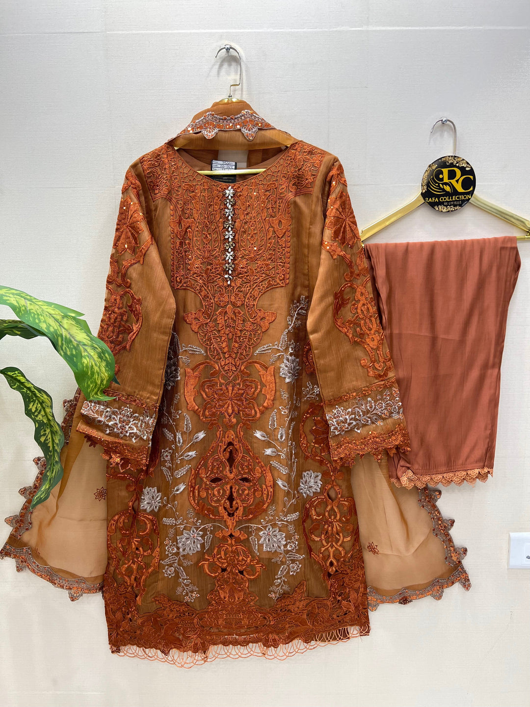 Pakistani Chiffon Sale Suits