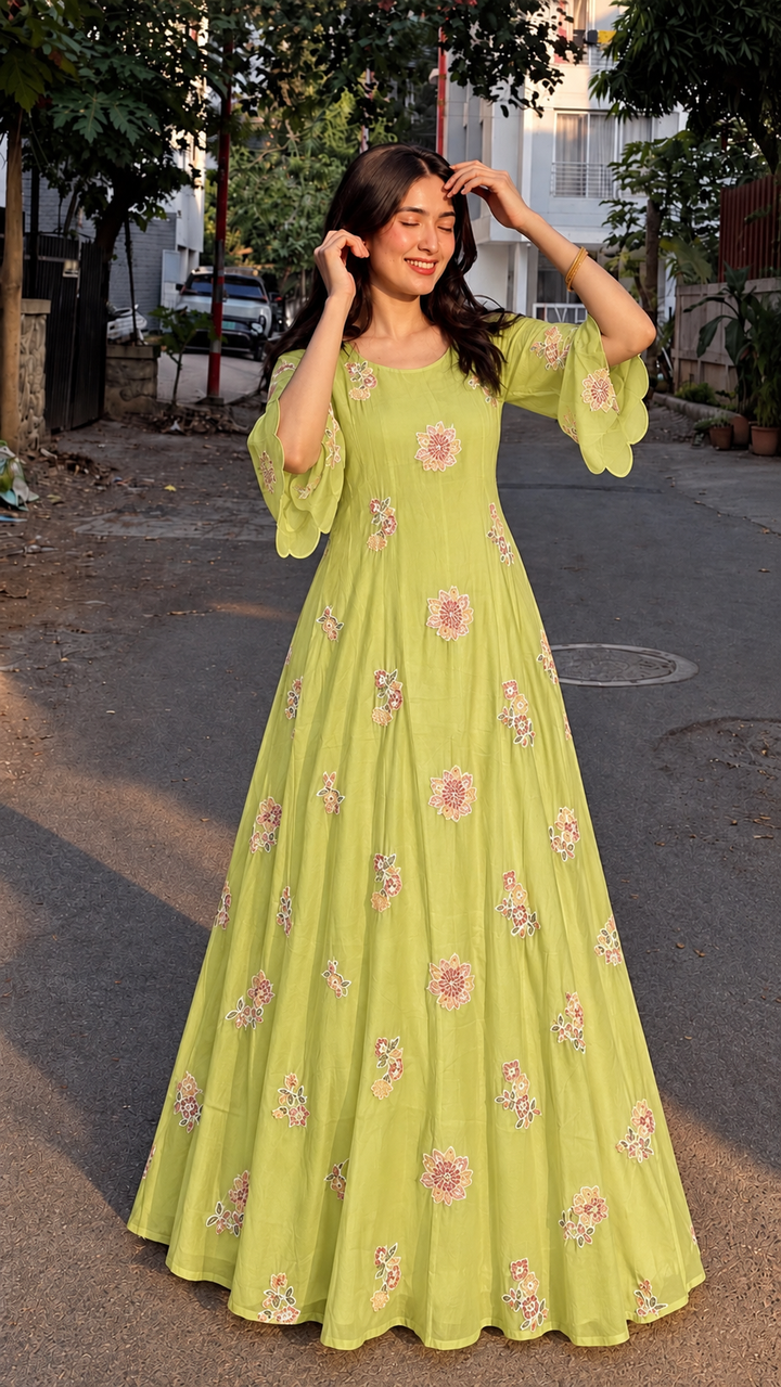 Mal chandheri Embroidered Gown’s