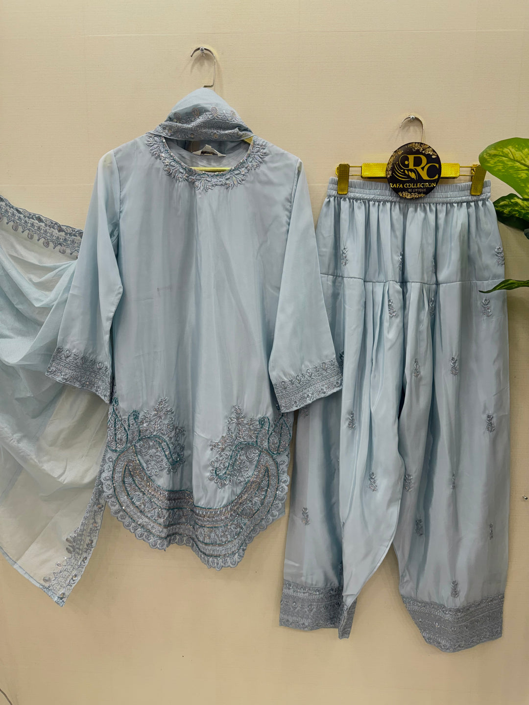 Farshi salwar Suits 2822