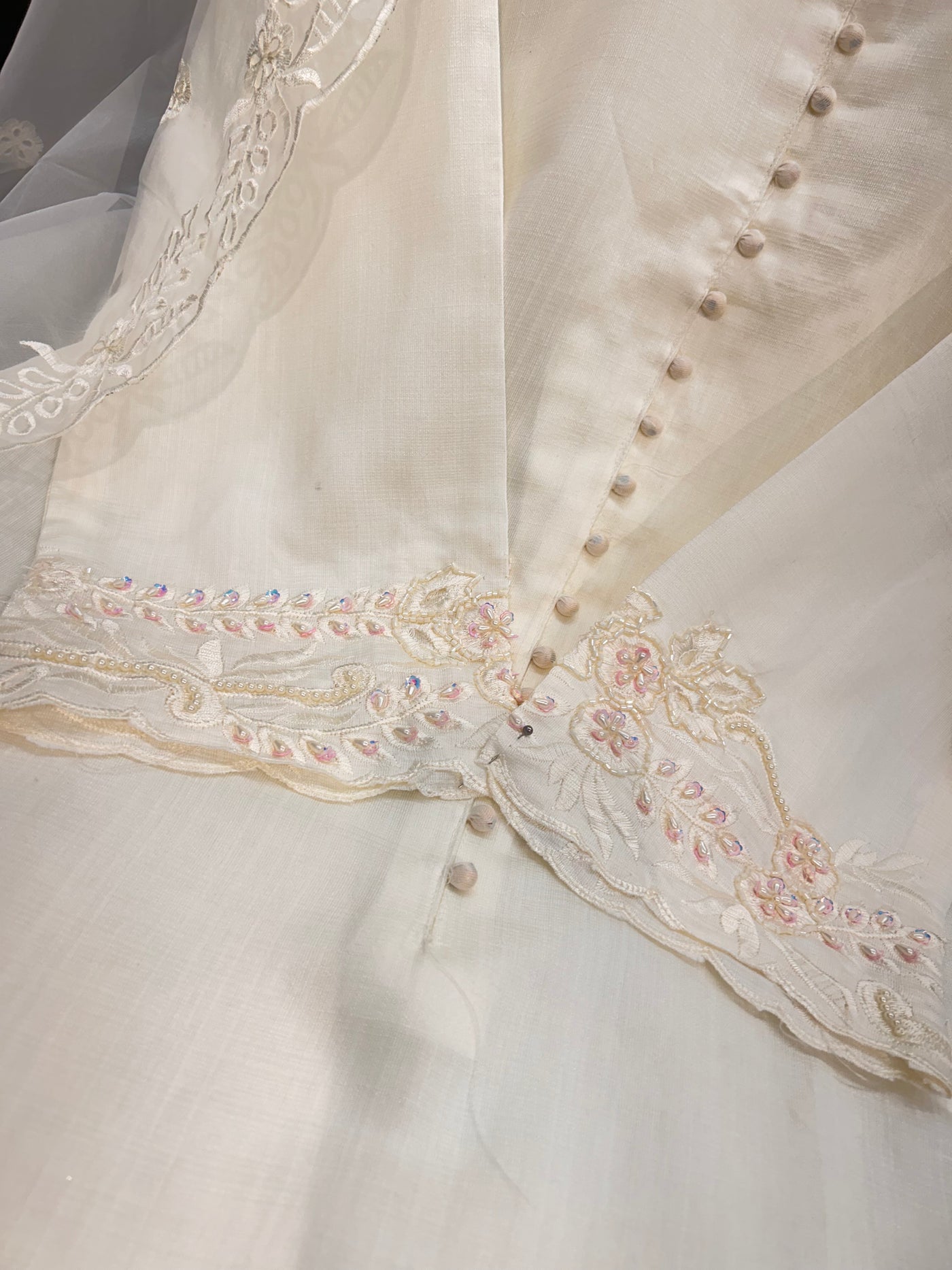 Cutwork Suit 1433