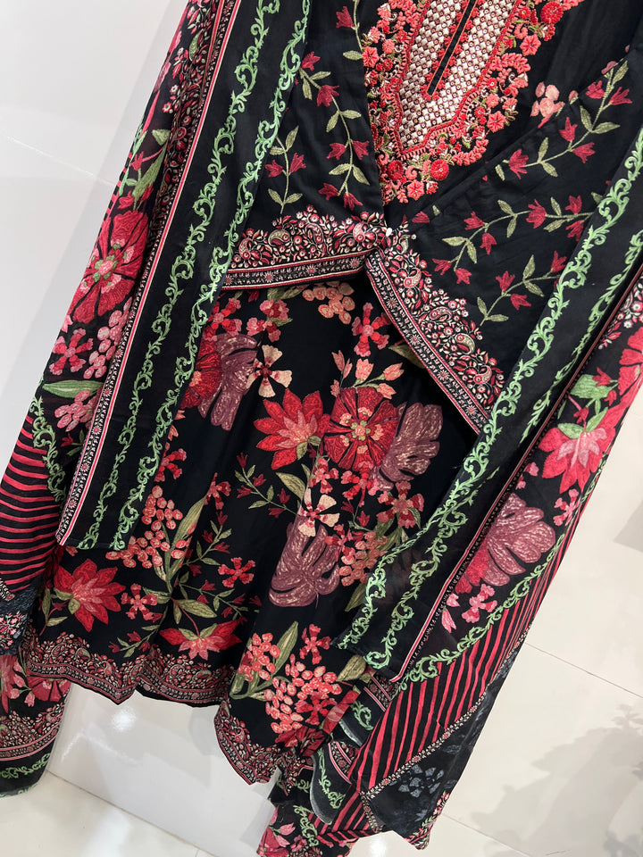 Paki Embroided suits 3410