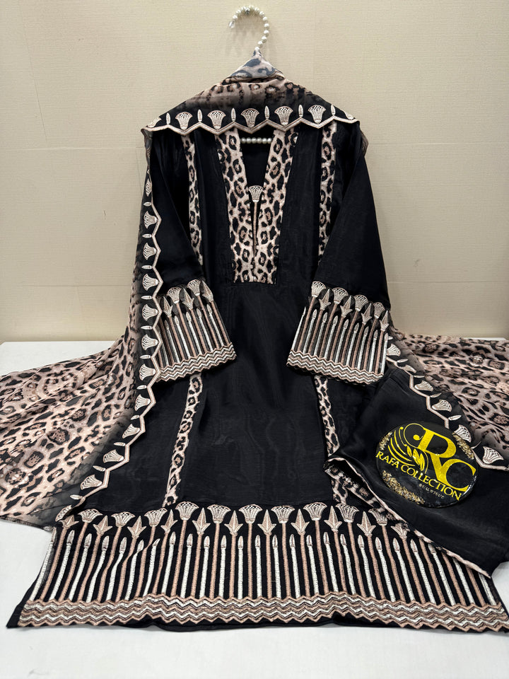 Pakistani Embroidered suits
