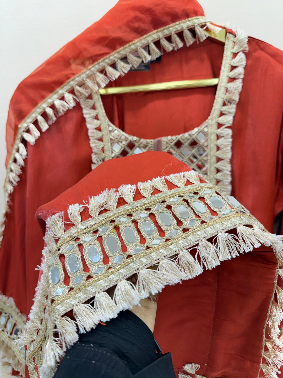 mirror farshi suits 7008