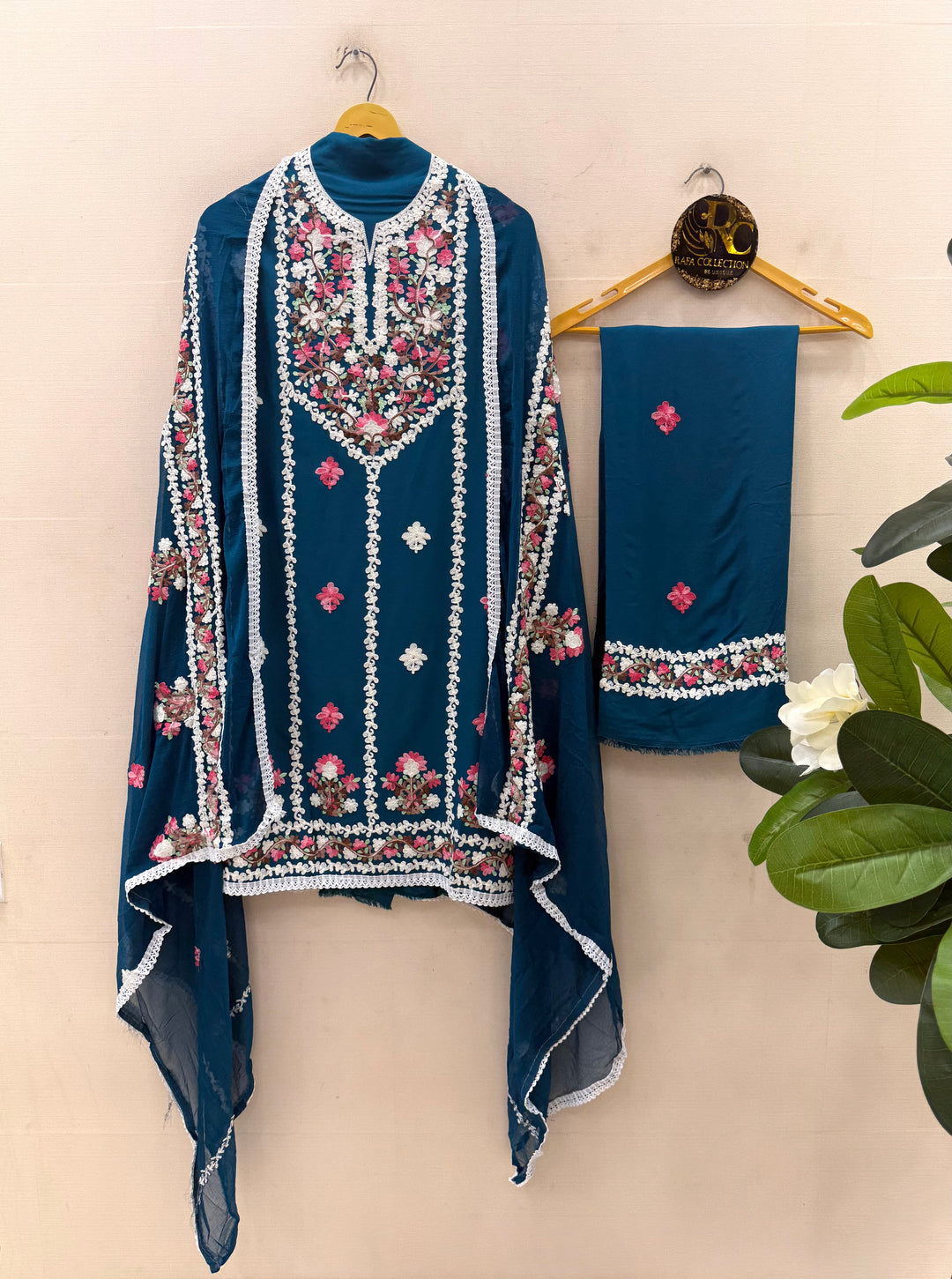 Kashmiri Unstitched Suits