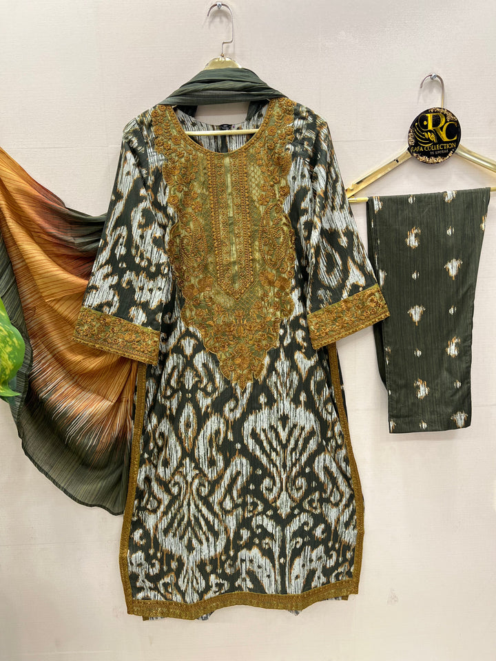 Pakistani Formals suits