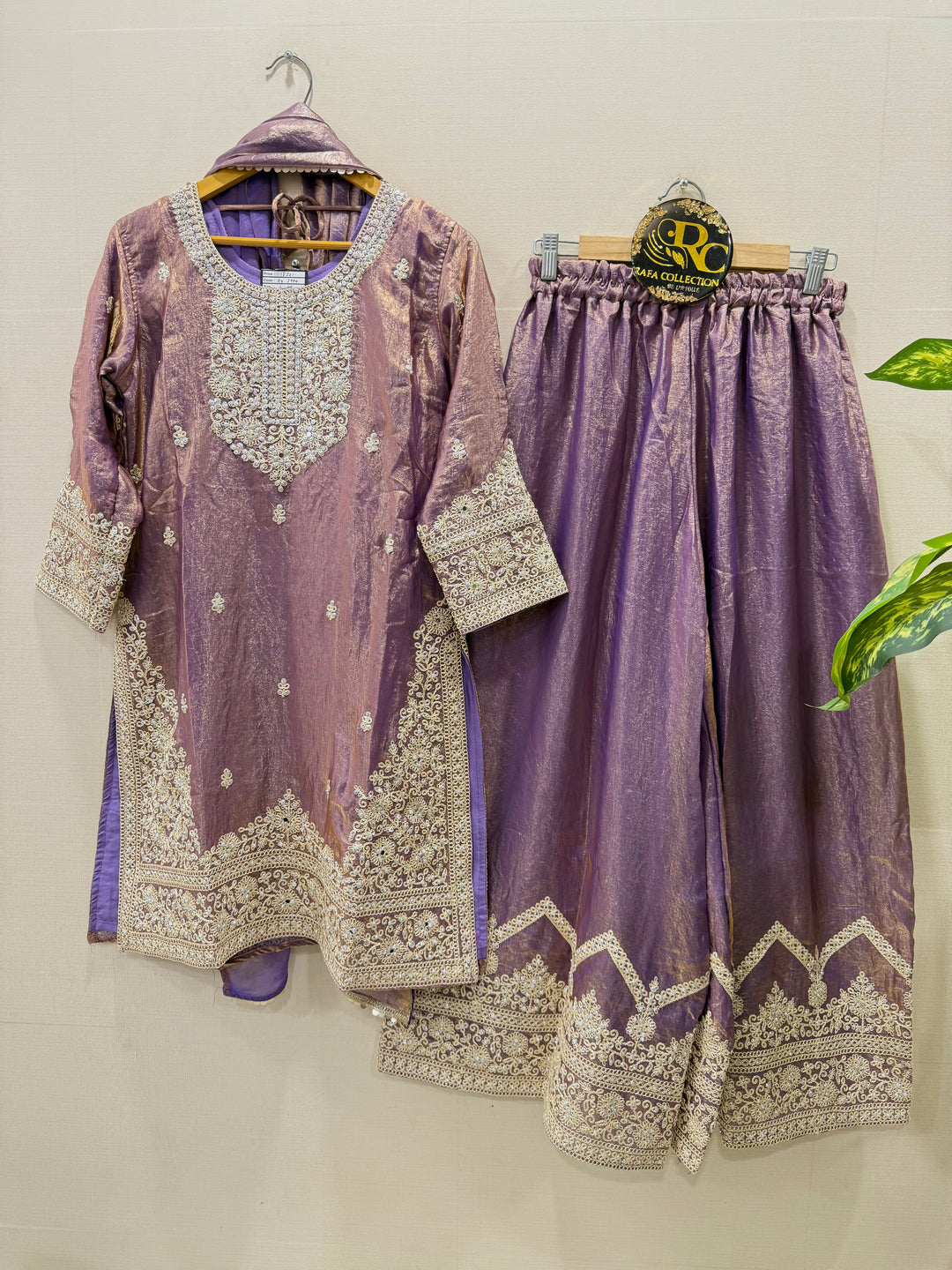 Shimmer Organza suits