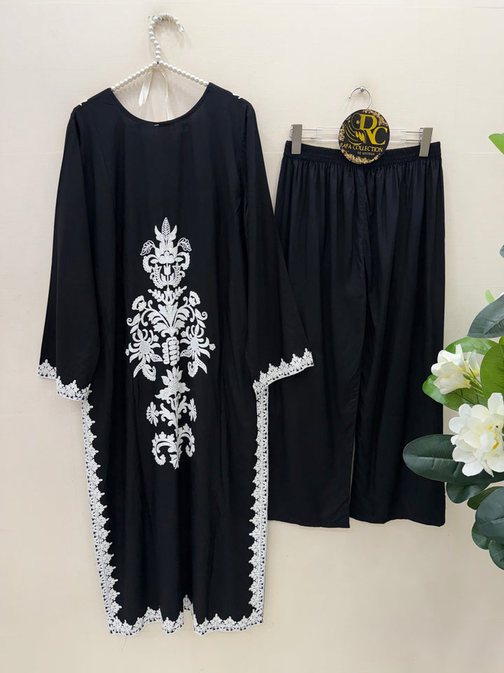 Pakistani Formal Suits