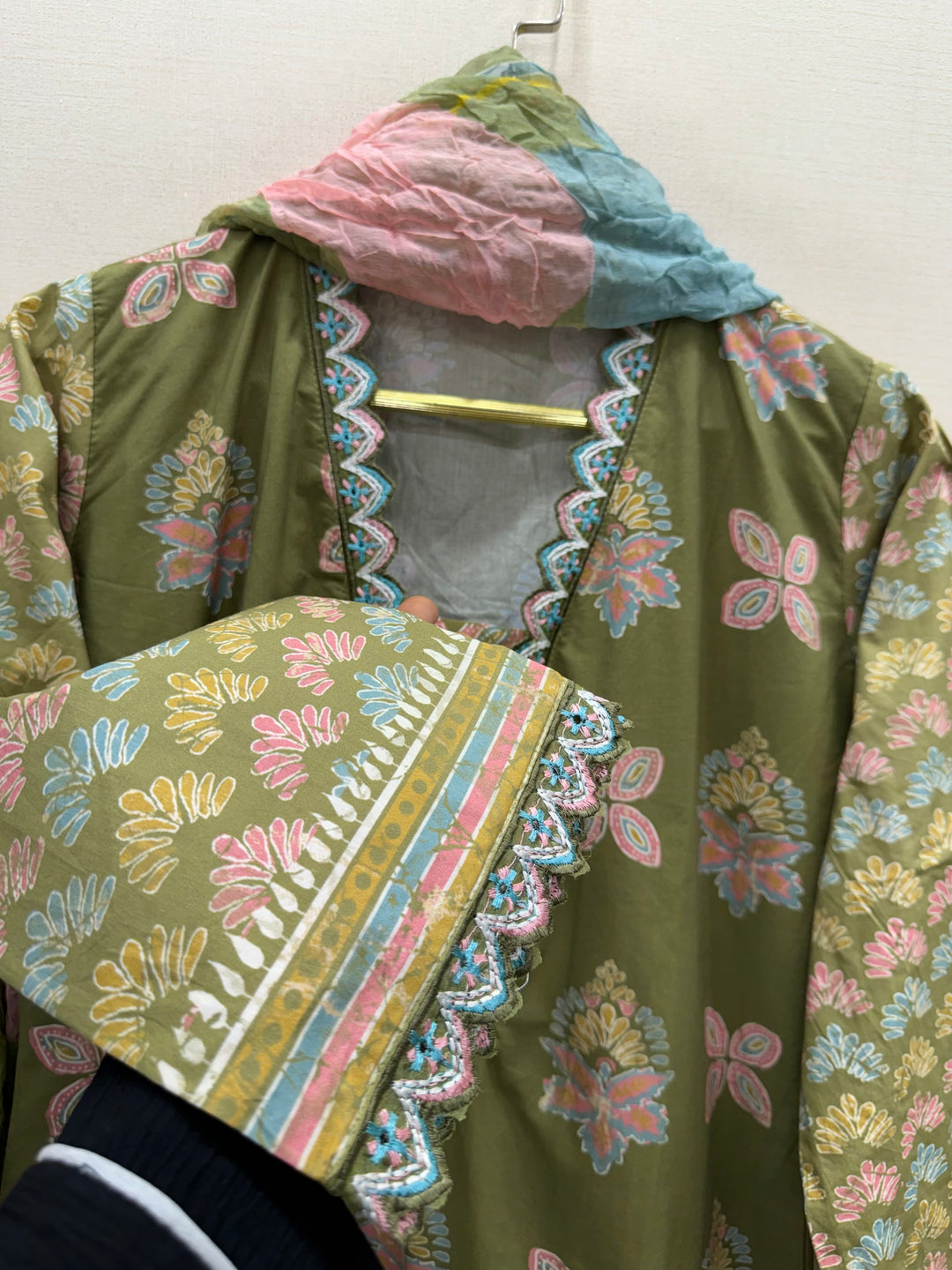 Pakistani Formals suits
