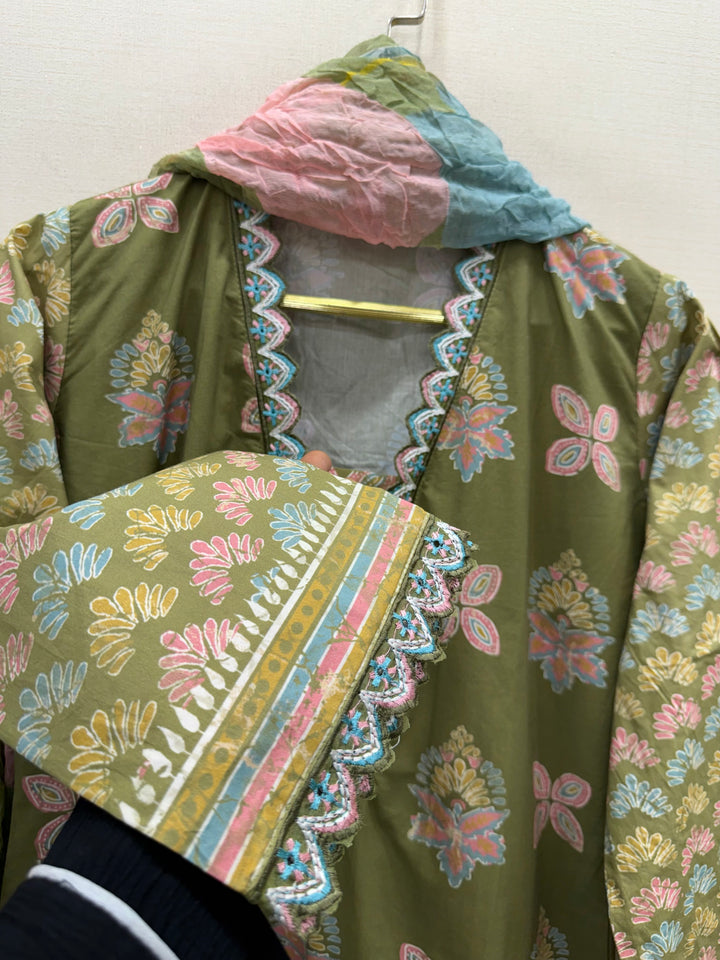 Pakistani Formals suits