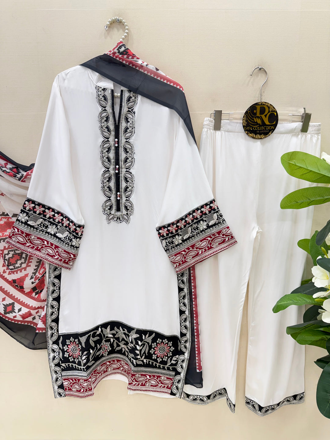 Pakistani Formals Suits