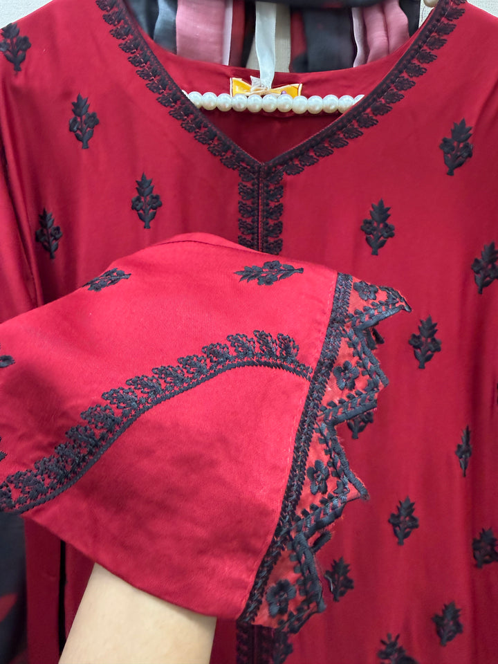 Pakistani Embroidered suits